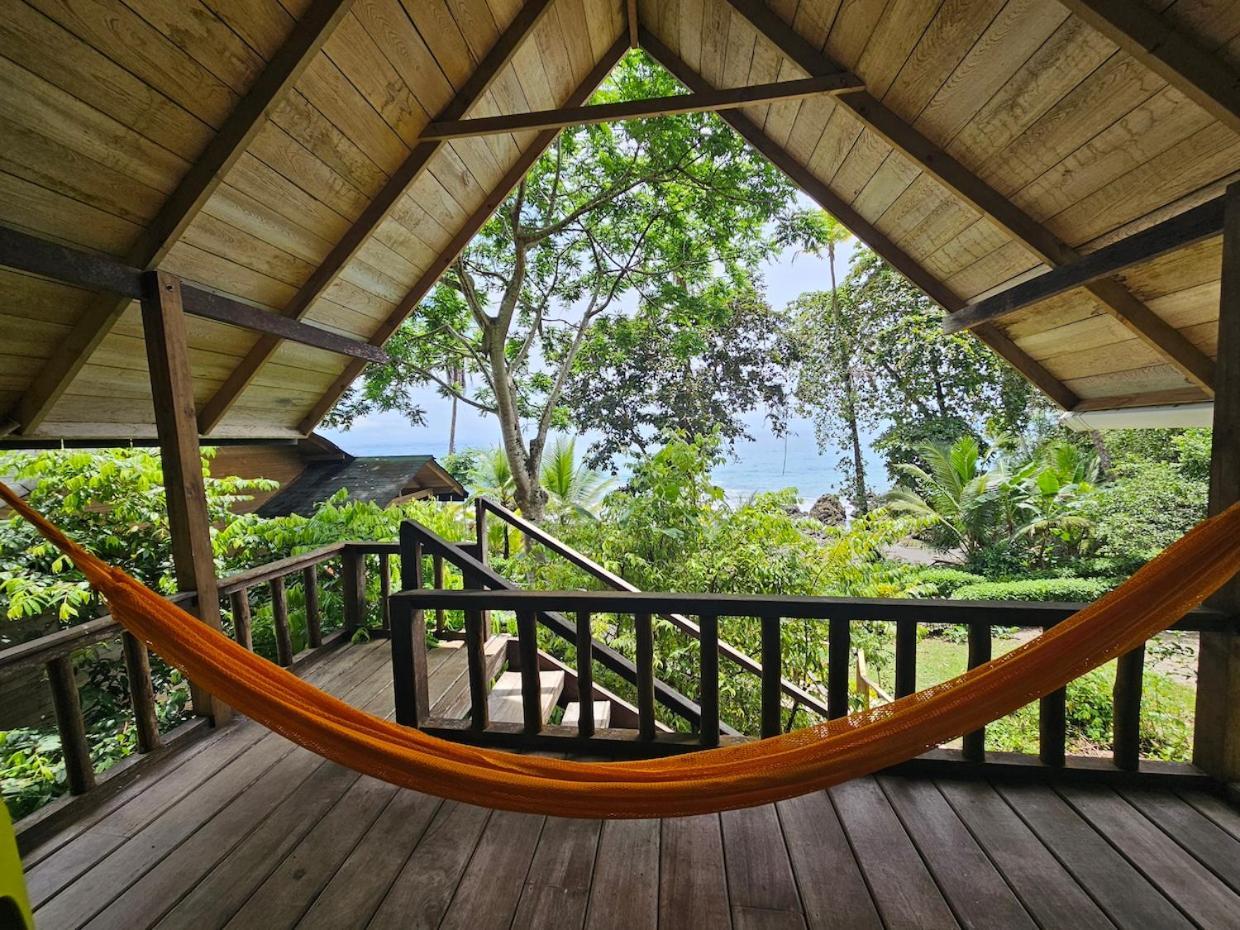 Hotel Piedra Piedra Lodge Нуки Экстерьер фото